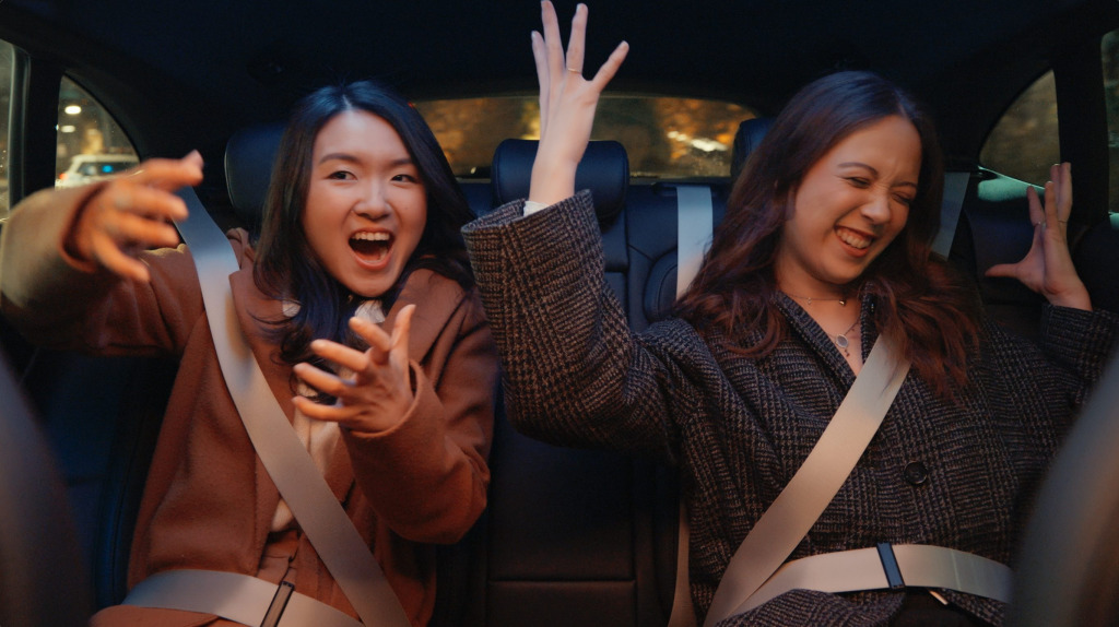 Bose / Porsche: Turn the Dial Sessions (Laufey)